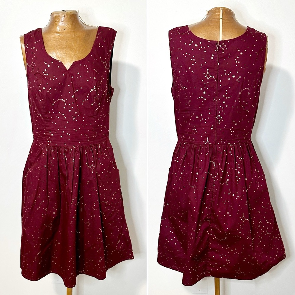 ModCloth Burgundy and Gold Constellation Star Print Fit and Flare Dress Size 8
